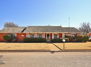 603 Kelly St, Stamford, TX 79553
