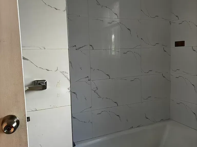 31 Manila Ave #1 — Photo 7