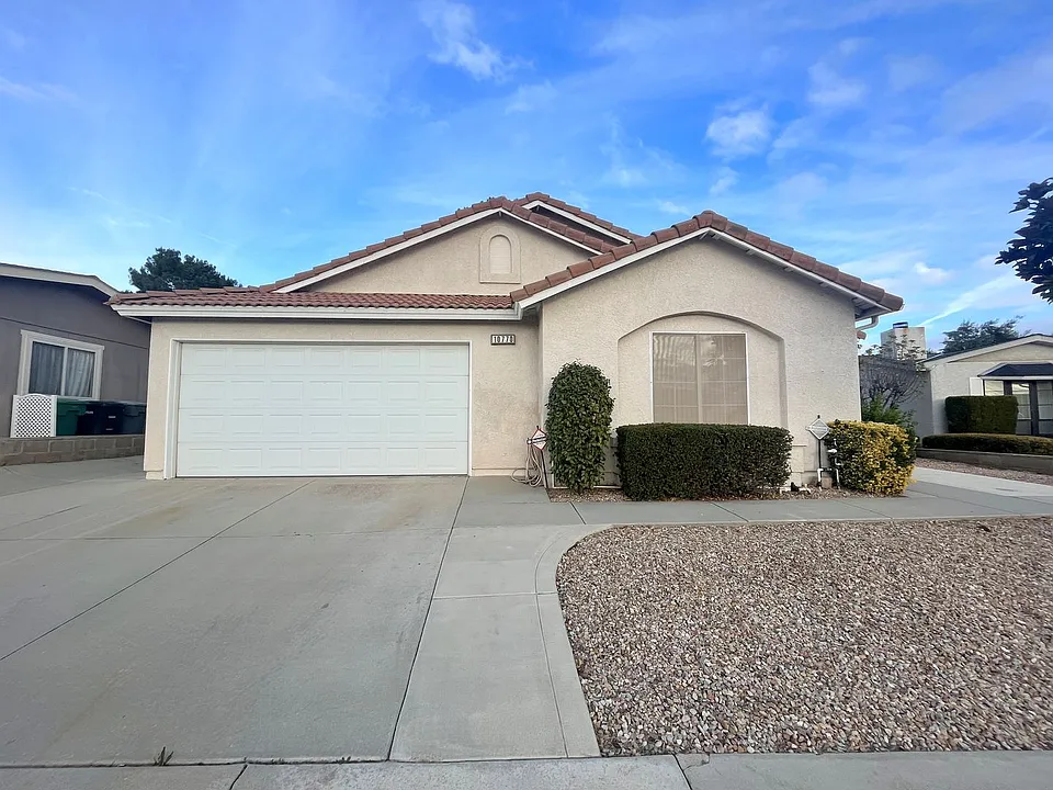 10770 Deerfield Dr