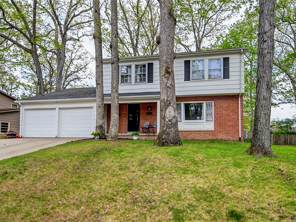 1st image of 424 Hackberry Dr
