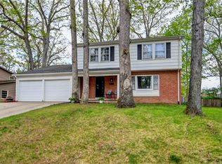 424 Hackberry Dr, Decatur, IL 62521