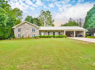 200 Morning Star Ln, Mount Airy, GA 30563