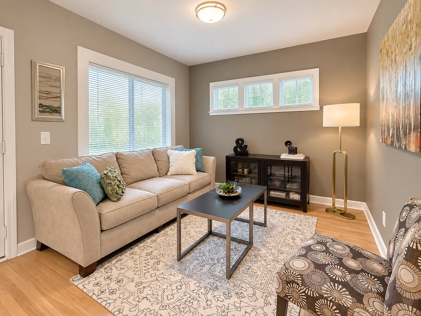 2 bed, 1200 sqft, $2,100 — Photo 3