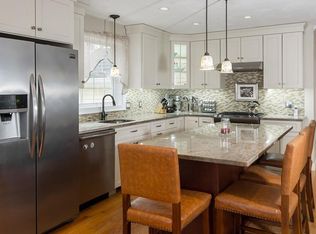 40 Nevin Rd, Weymouth, MA 02190