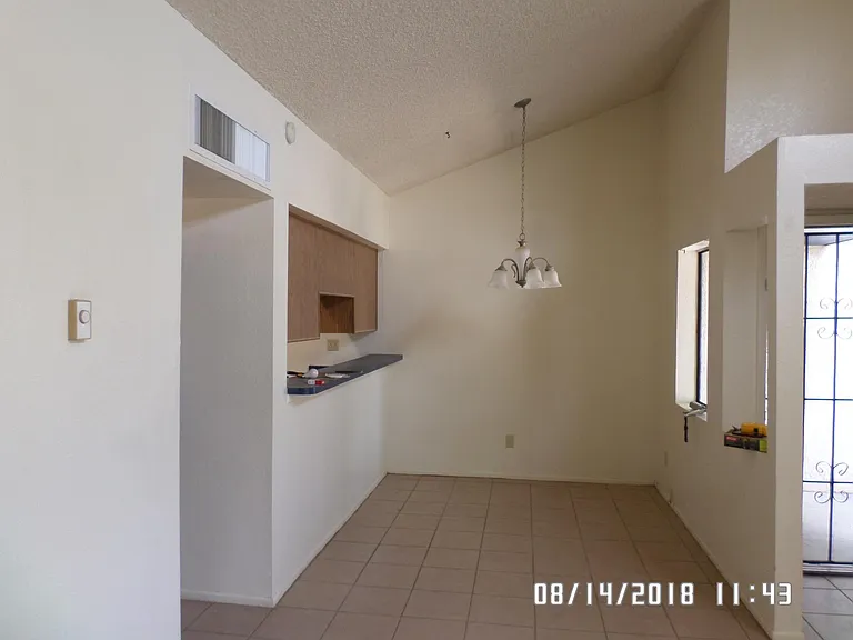 3445 N Fremont Ave #1 — Photo 4