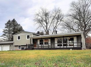 12385 Perry Rd, Battle Creek, MI 49015