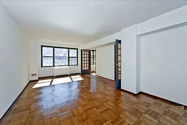 35 East 38th Street, #7C