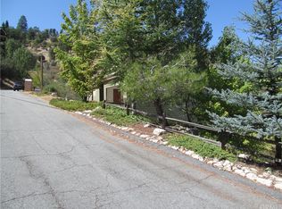 971 Trinity Dr, Lake Arrowhead, CA 92352