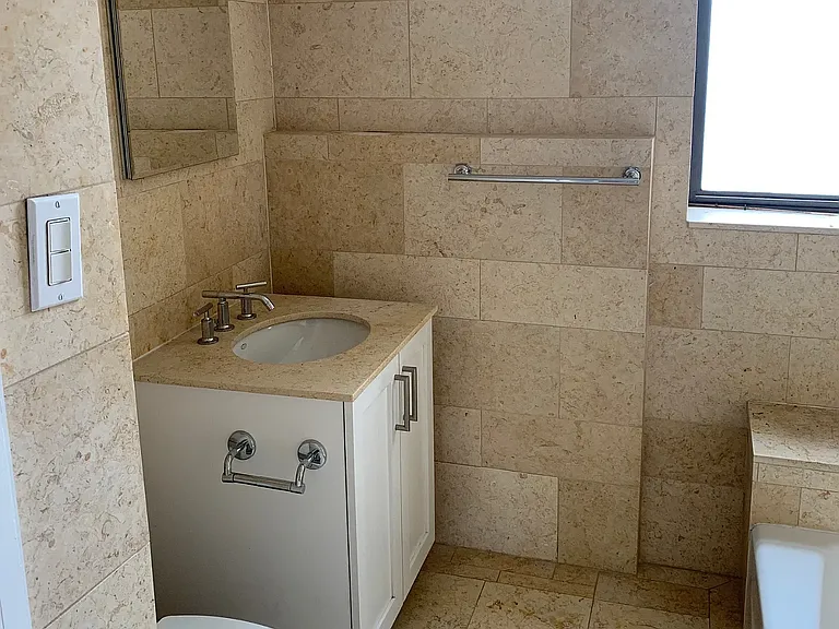 210 W 70th St #1602 — Photo 5