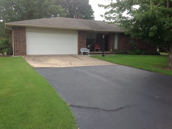 2nd image of 108 Gary Dr