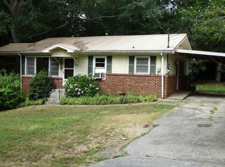 390 Hilltop Ln, Toccoa, GA 30577