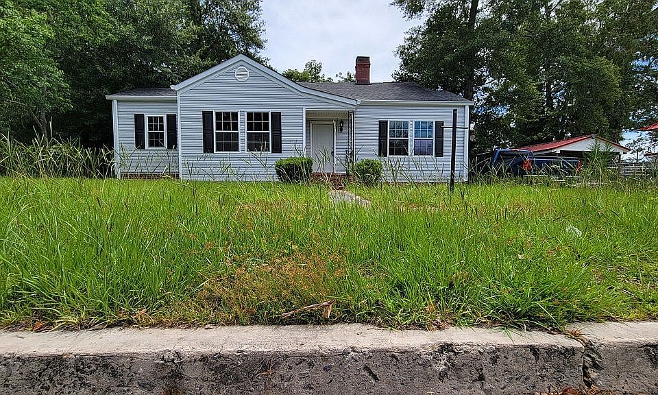 1st image of 506 Ware St