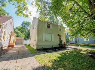 194 Columbus St, Bedford, OH 44146