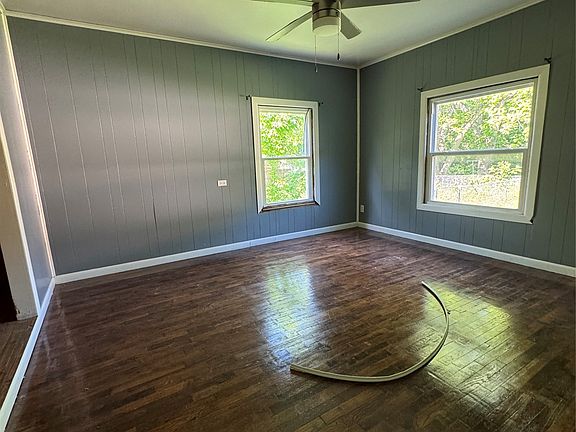 4th image of 2107 S Fannin Ave
