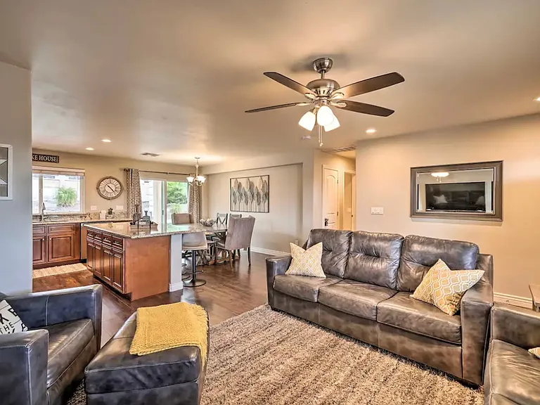 3460 Oro Grande Blvd — Photo 5