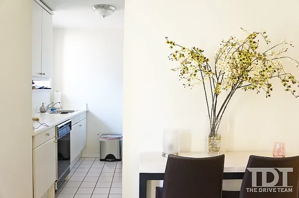 Rented by J Misrahi Realty Corp | media 33