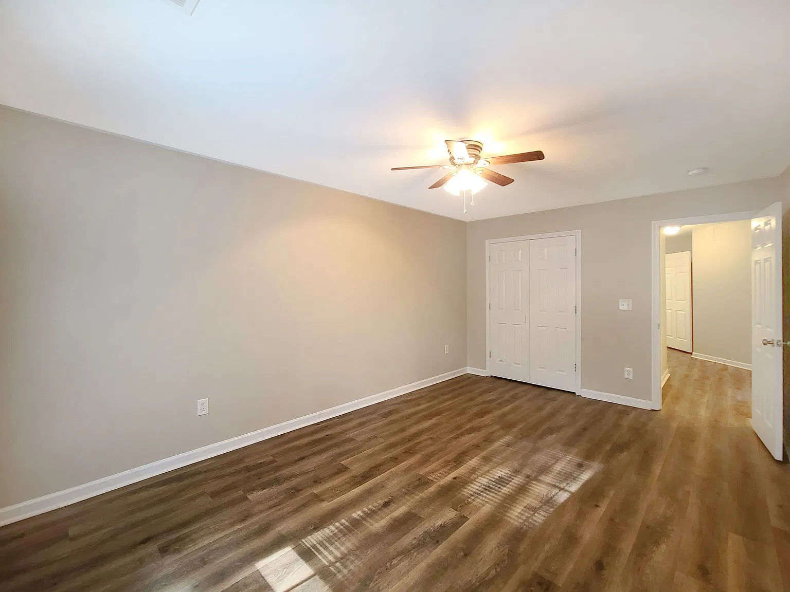 128 Brook Circle SE - 1 — Photo 4