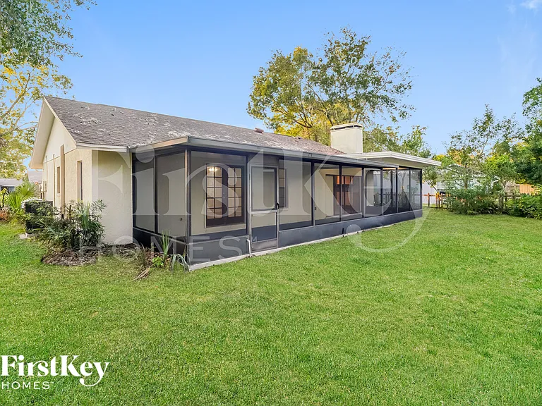 1024 Redbud Cir — Photo 15