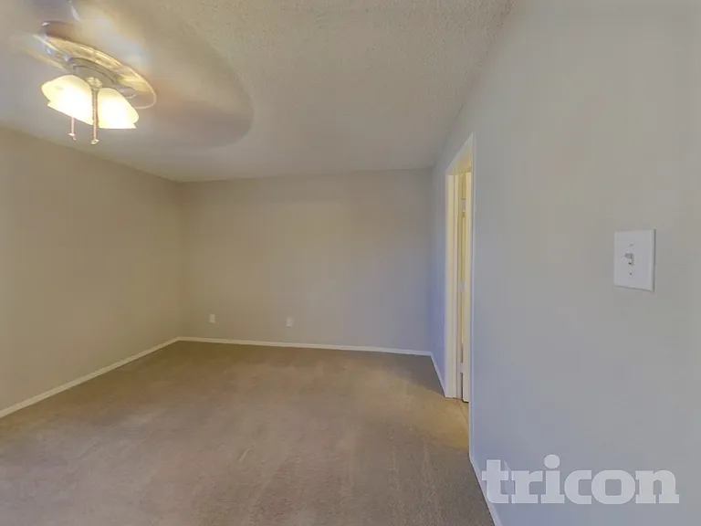 8033 Berrybrook Dr — Photo 11