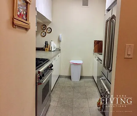 Rented by NY Living Solutions | media 51