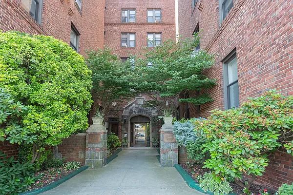 1st image of 167-10 Crocheron Ave #5K
