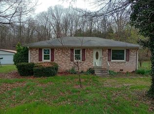 2654 Us Highway 431 S, Beechmont, KY 42323