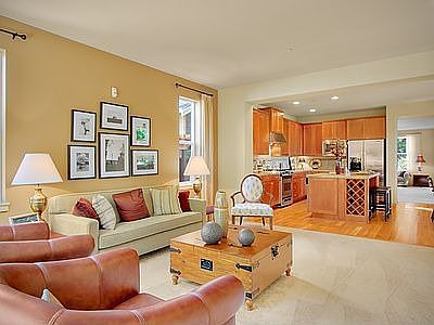 5th image of 11023 NE 182nd Ave