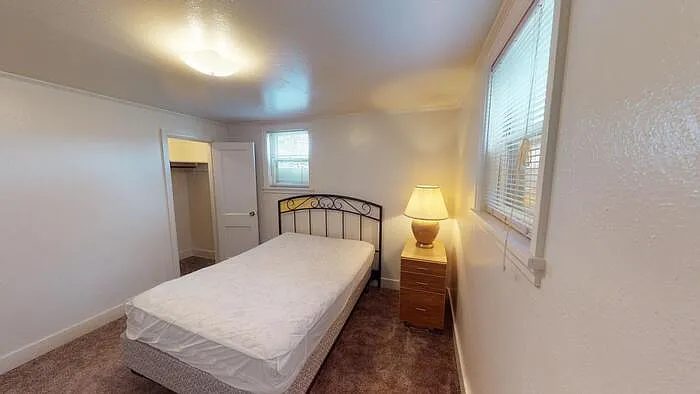 222 N 12th St #2 — Photo 7