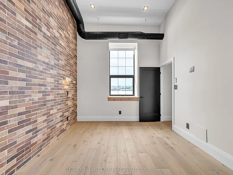38 Front St #1 — Photo 7