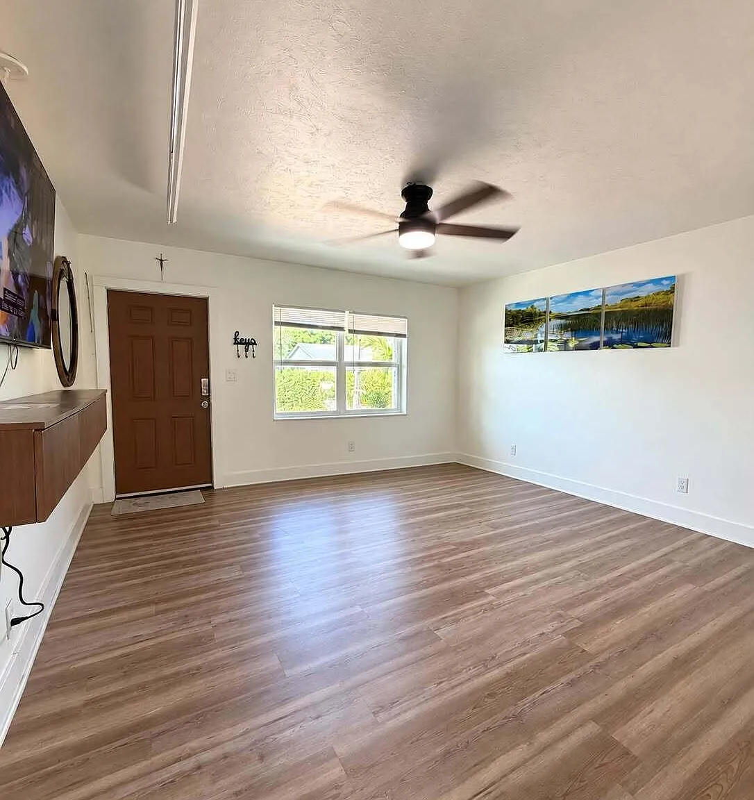 2 bed, 1.0 bath, 840 sqft, $3,000 — Photo 3