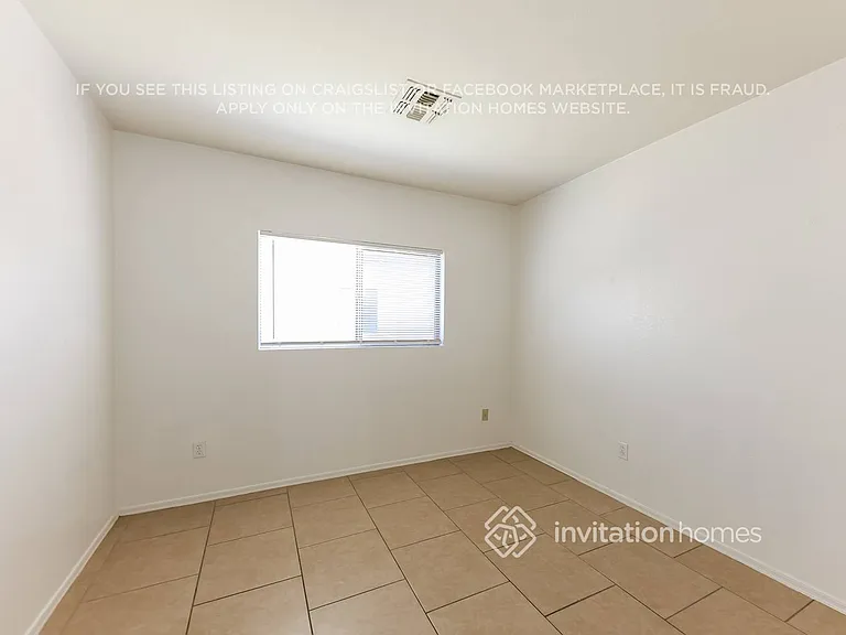 11509 W Wethersfield Rd — Photo 13