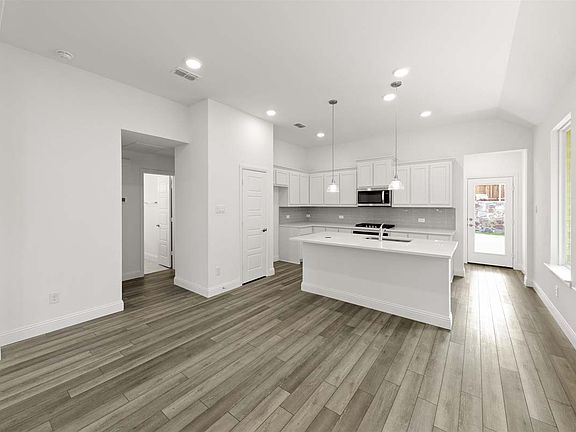 03_Palmetto Representative Photo