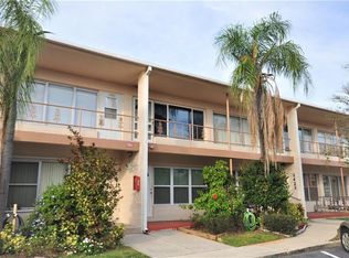 4325 58th Way N APT 1522, Kenneth City, FL 33709