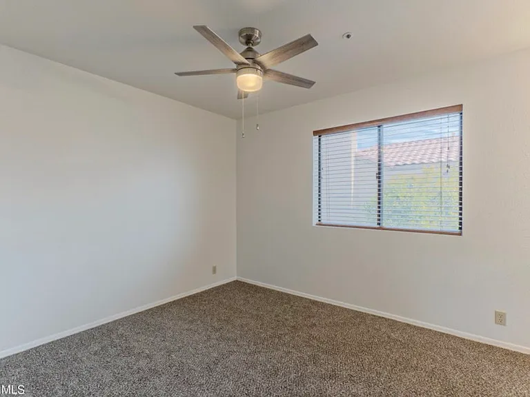 9032 E Karen Dr — Photo 14
