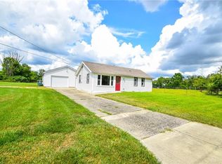 5825 Pinnacle Rd, Miamisburg, OH 45342