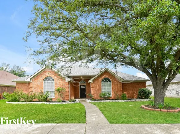 1809 Pecan View Dr, Garland, TX 75040