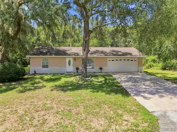 972 N Charles Ave, Inverness, FL 34453