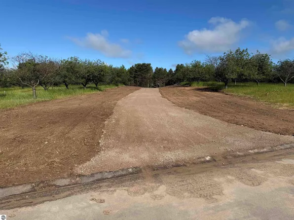$199,900 — PARCEL Five Karnes Rd, Glen Arbor MI