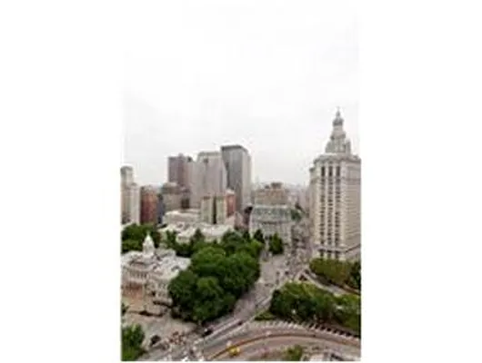 Rented by Douglas Elliman | media 16