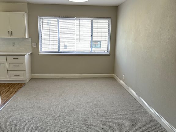 5th image of 200 Monterey St APT 9