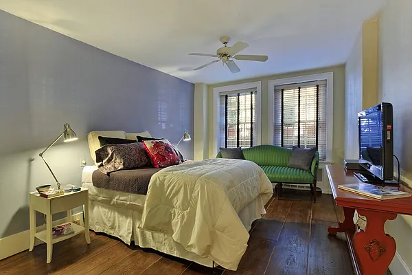 Sold by Corcoran | media 27