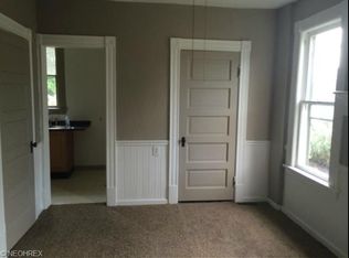 20 Fulton St #DUPLEX, Niles, OH 44446