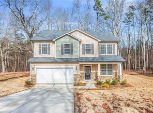 2559 Wallingford Rd, Winston Salem, NC 27101