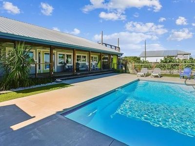 901 W Gorrie Dr, Eastpoint, FL, 32328