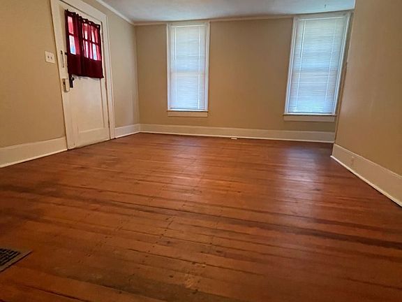 3rd image of 1011 S 12th St