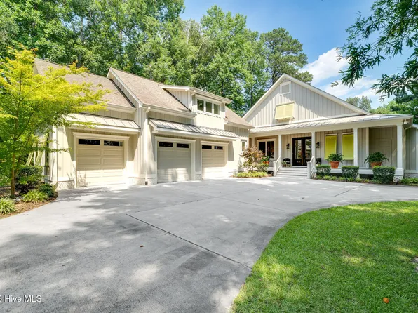 192 Long Leaf Drive, Wallace, NC 28466