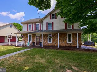 920 Rabbit Hill Rd, Lititz, PA 17543