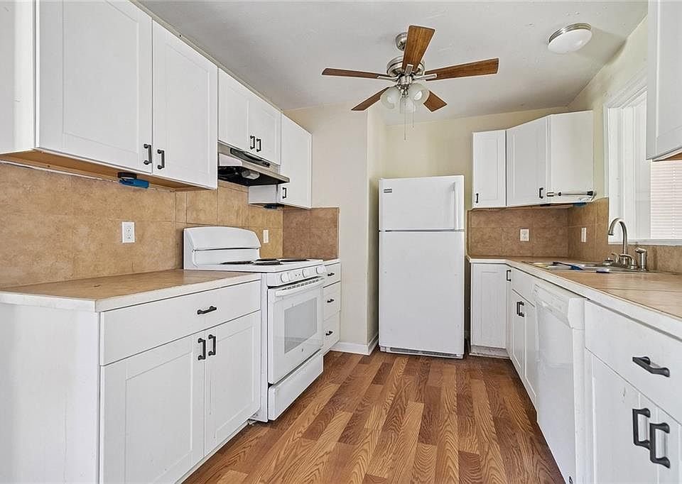 4th image of 1104 Don Ave
