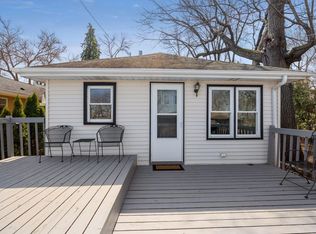 6218 Eagle Lake Dr, Osseo, MN 55369