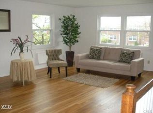 15B Hamilton Ct, Stamford, CT 06902